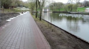 Прогуляемся вокруг пруда Киров