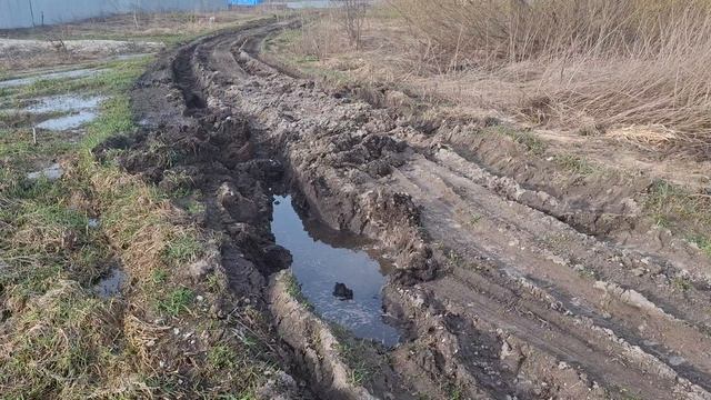 Испорчена дорога бульдозером 18 апреля 2026