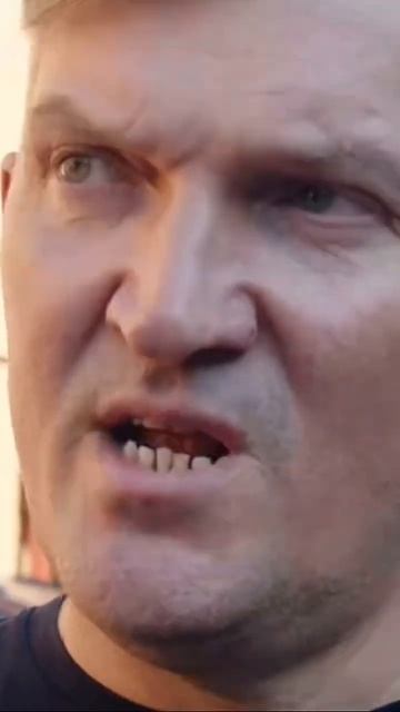 ИГОРЬ ОЗНОБИХИН из РЕАЛЬНЫХ ПАЦАНОВ про бомжа