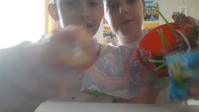 Открываем подарки чееек распоковка