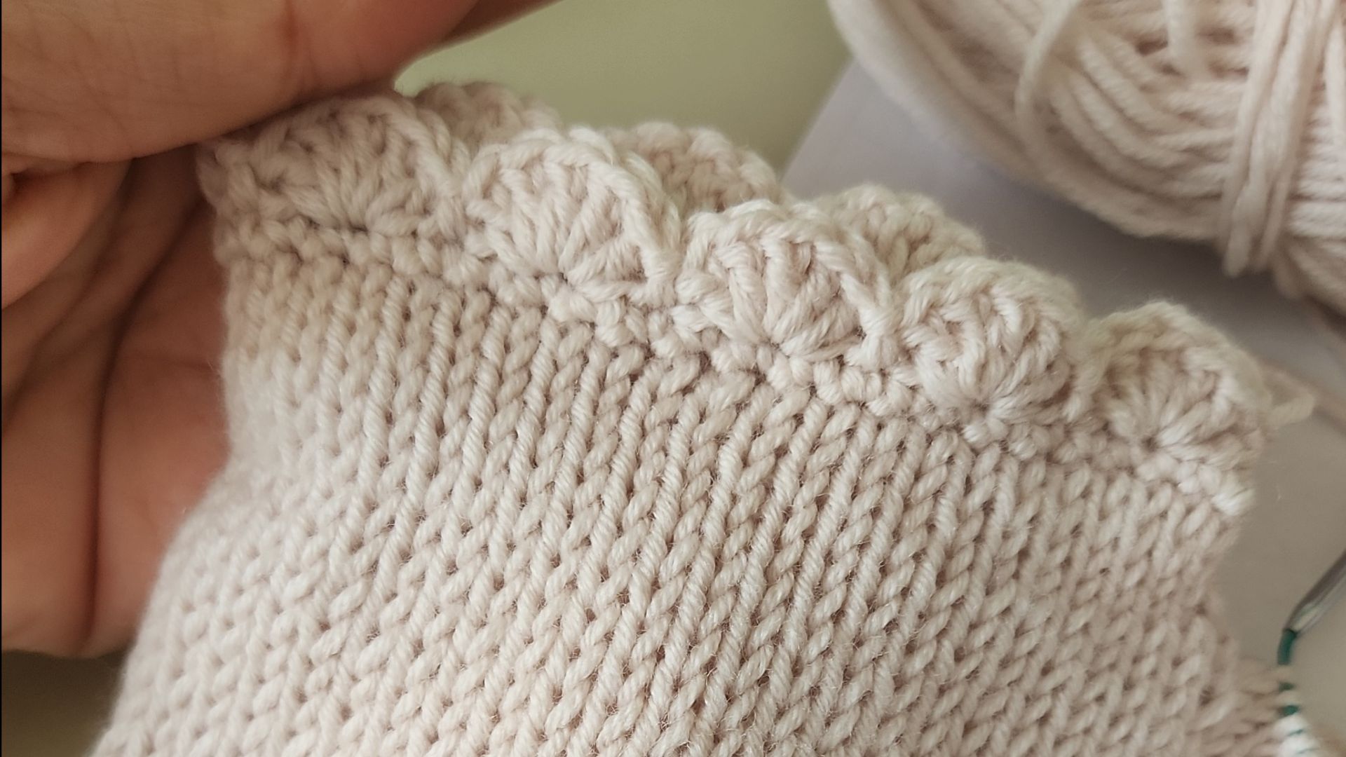 Кеттлюем низ брючки Love