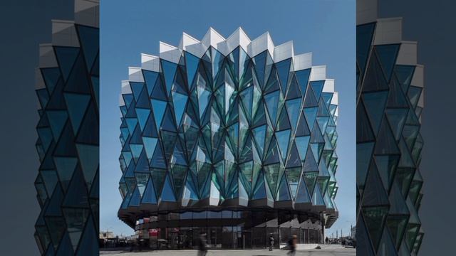 Отец на троих