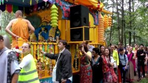 2016 С Пб Ратха Ятра шествие колесницы