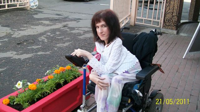 ЕЙ ЖИТЬ ОСТОВЛОСЬ ТРИ МЕСЯЦА