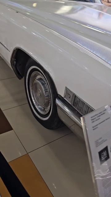 Белый Кадилак