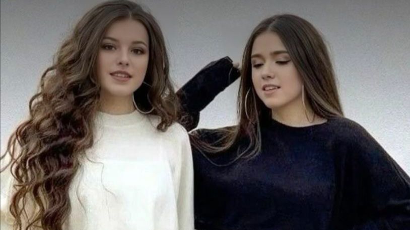 Поцелуй сквозь слёзы.