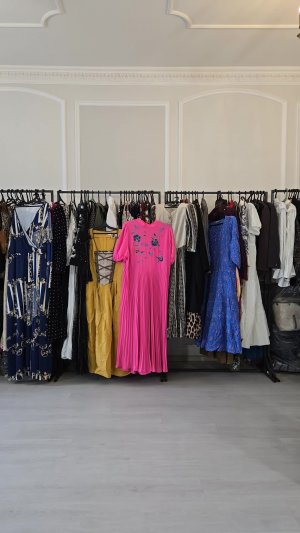 Онлайн продажа тирольской, баварской винтажной одежды.