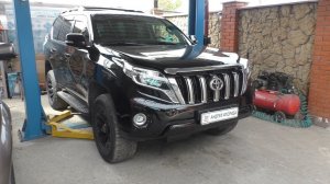 Замена топливного фильтра на Toyota Land Cruiser Prado 3.0D Тойота Ленд Крузер Прадо 2010