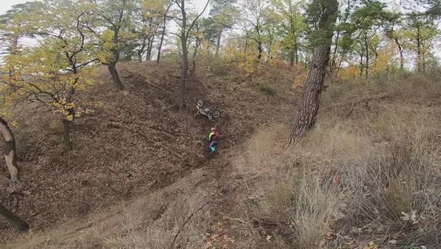 Эндуро под музыку №3. Скользкие сучки