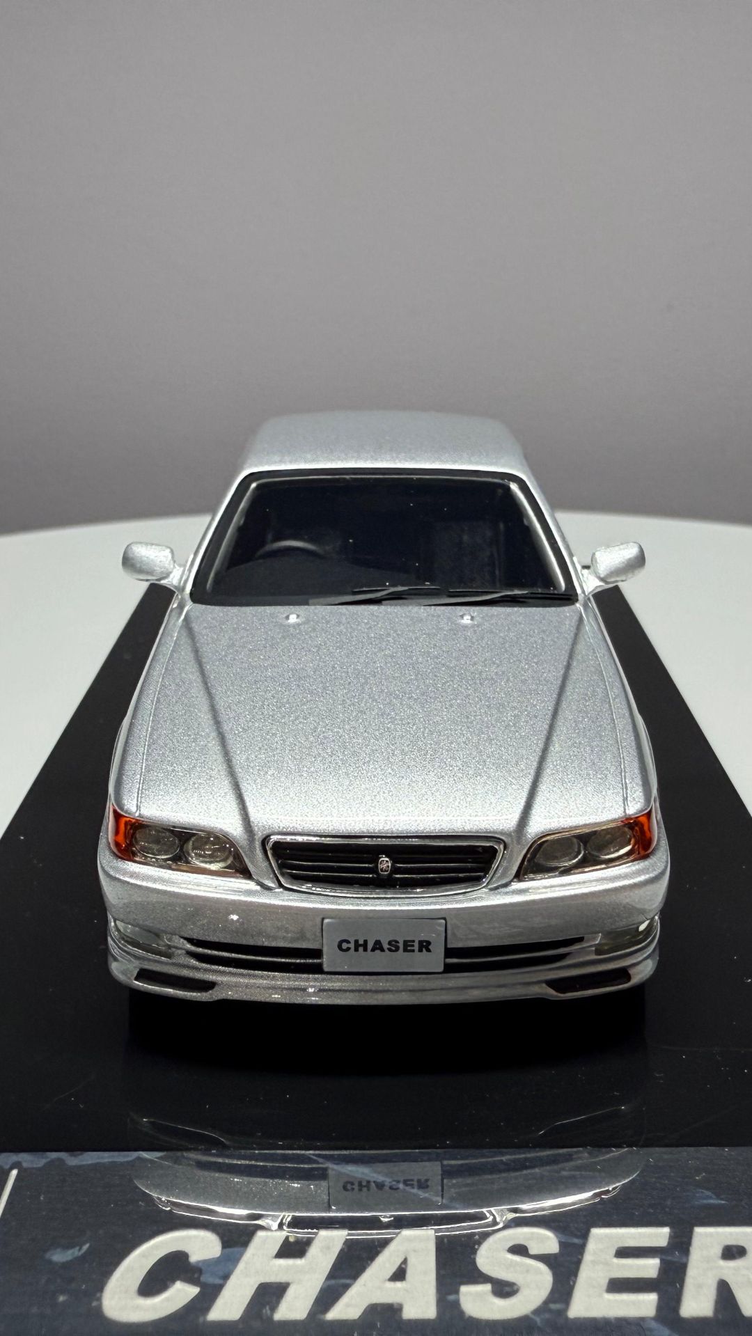 Toyota Chaser Tourer V JZX100 Wit's 1/43.