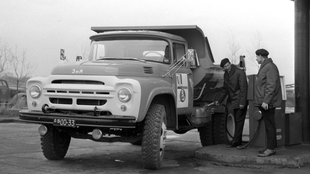 ЗИЛ–130 Не убиваемая легенда СССР Которую все любили