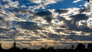 Sky Cloud time lapse, after the rain (1080p HD)