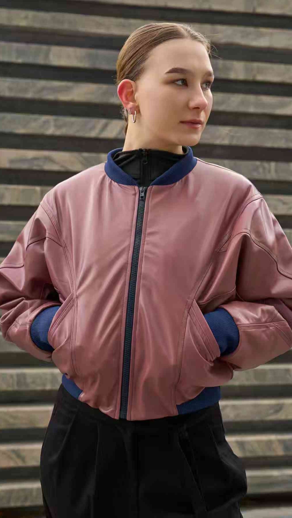 Наши первые куртки!