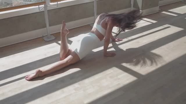 the Payin' Top Dolla  YOUNG LIVING