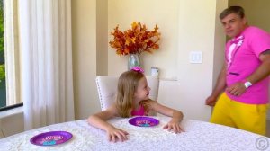 Настя пишет письмо Деду Морозу