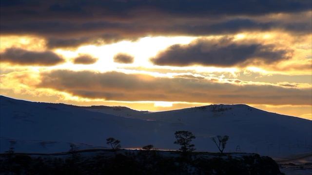 Окситоцин,-