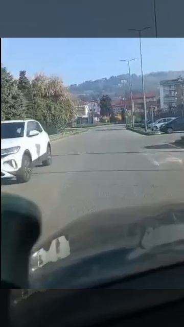 Такого и люби.