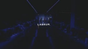 Показ коллекции Labrum «Poetics of Movement» осень-зима 2022-2023
