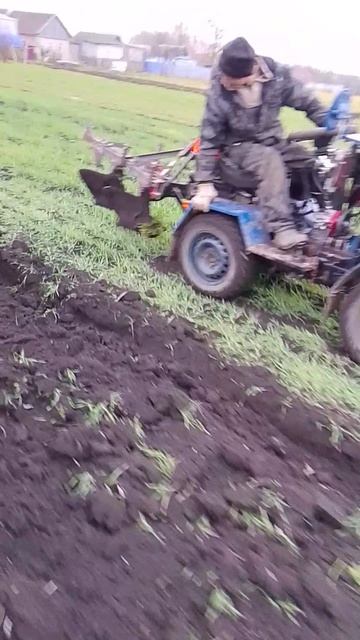 первый выезд с плугом