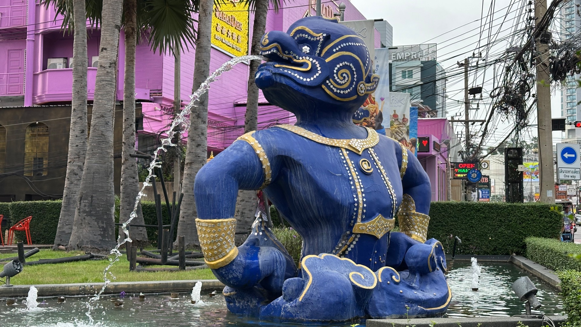 Отдых в отеле Dusit Thani и обзор безлимитного буфета с морепродуктами ресторан Big Fish