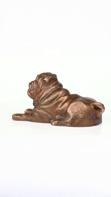 Статуэтка бронзовая 