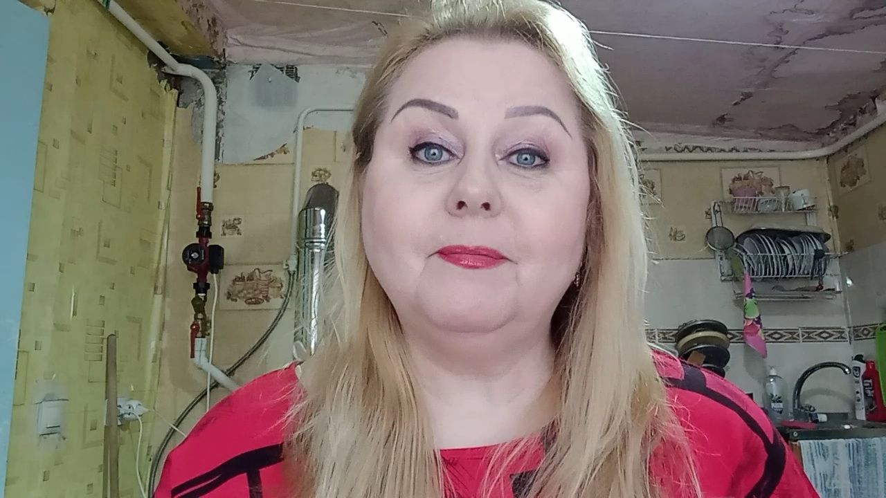 Пробую тунца с овощами//к нам приедут артисты.