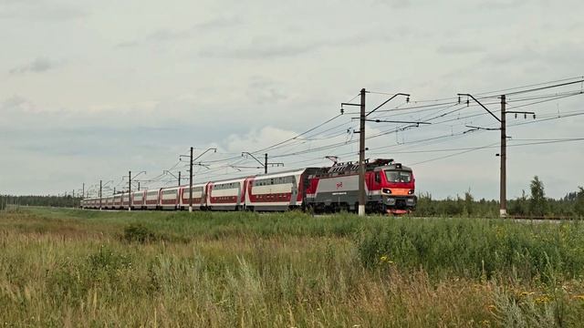 104-ый на подходе, ЭП20-060 с поездом Москва–Адлер
