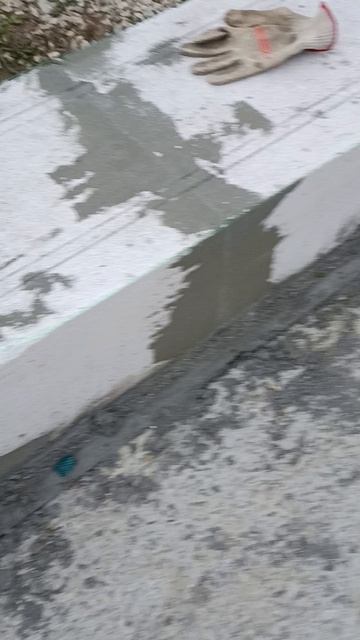 строю дом своим руками, проверка первого ряда лазерным уровнем