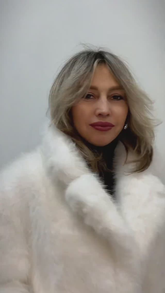 Какую шубу выбрать? Искусственный или натуральный мех? Подписывайся на канал  здесь все о моде
