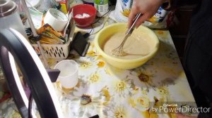 Пеку пирог к чаю.