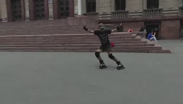 RollerPRoPelleR | Parallel Slide