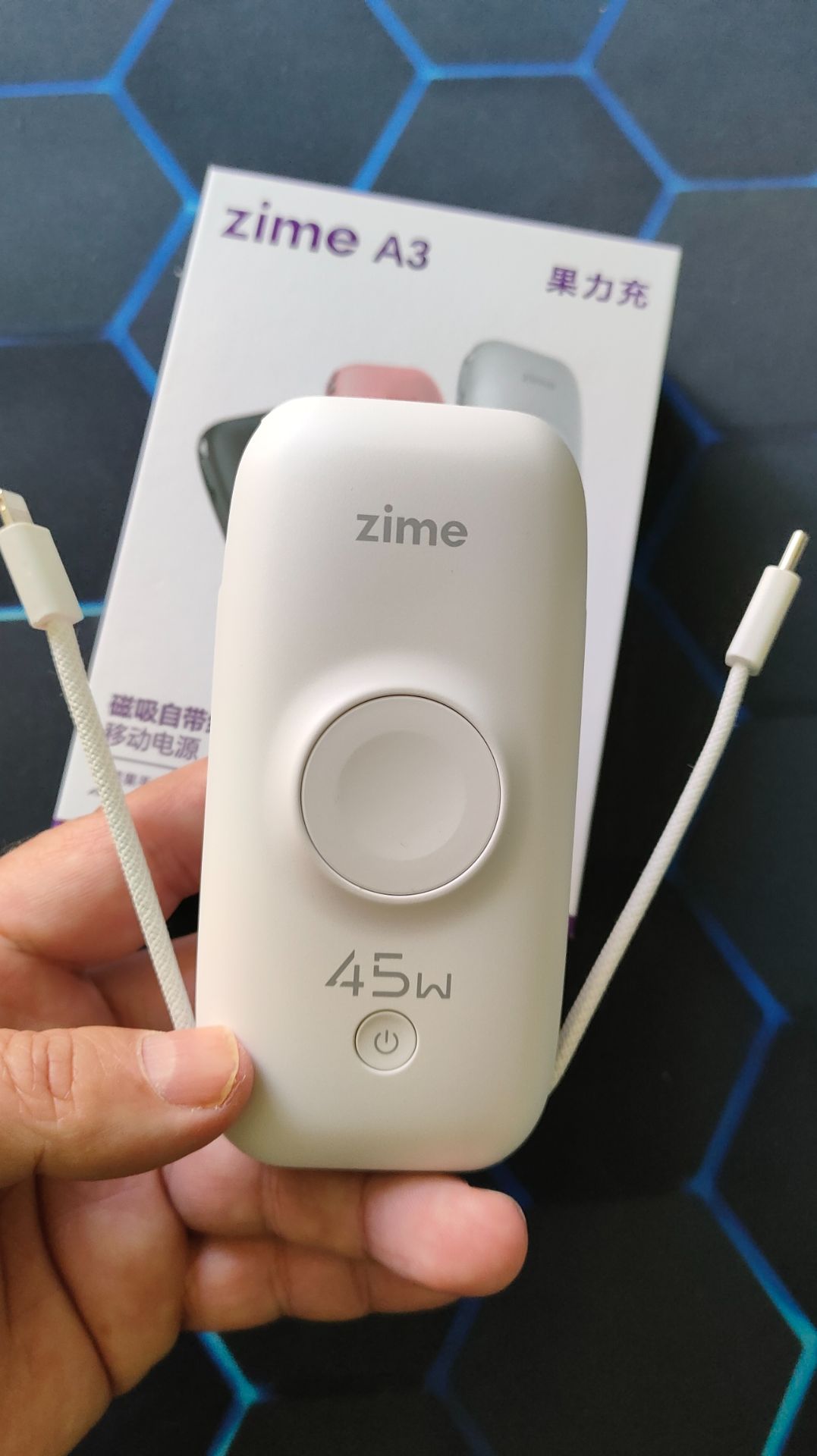 Zime A3 45W 10000mAh - Компактный Повербанк 3 в 1