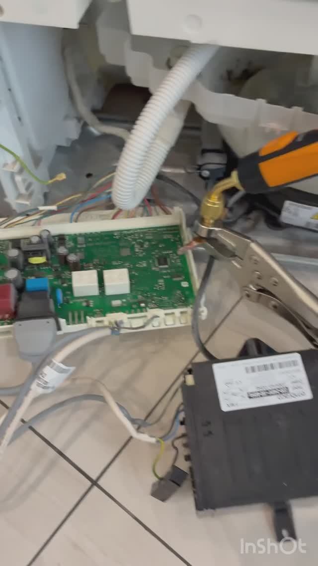 Холодильник Bosch, замена компрессора.