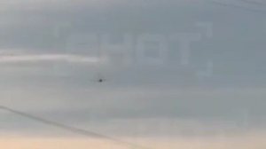 ‼️🇷🇺🏴☠Атакован Екатеринбург, гремят взрывы, поврежден дом

Один из дронов ВСУ попал в жилой дом