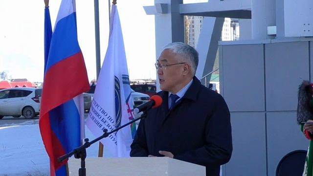 Спасатели Якутии - торжественное построение личного состава в честь Дня Республики