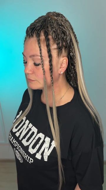 Свободные кончики на сенегальских косах