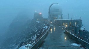 Echoes Beyond the Signal – Sci-Fi Ambient Soundscape