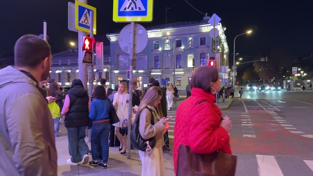 Москва прогулка без слов Болотная площадь живая атмосфера и стиль города 