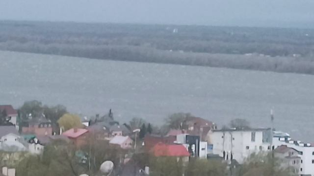 ВОТ ТАКАЯ ПОГОДА. ВЕТЕР ТАКОЙ СИЛЫ., ВЫРЫВАЕТ ТЕЛЕФОН📞 ИЗ РУК..