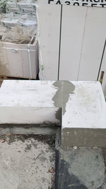 строю дом своими руками. кладка первого ряда