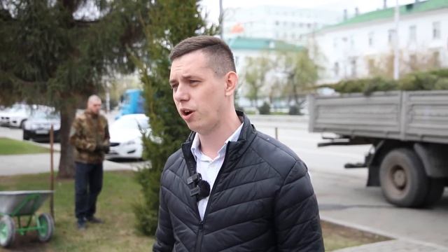 Новые ёлочки появились в Кургане на Гоголя