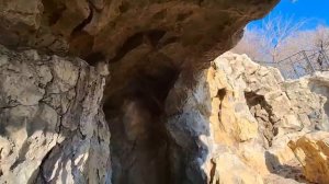 осматриваю работы мастеров. Таинственная дверь