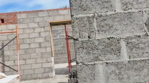 Сделали выгребную яму с 2-мя переливными кольцами.Достроили.Привезли плиты.Завели электр-во в дом.