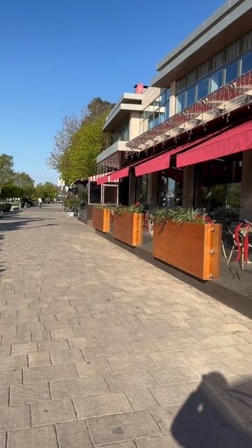 Бег - одна из лучших форм медитации, особенно в такой красоте. Как люблю нашу набережную❤️