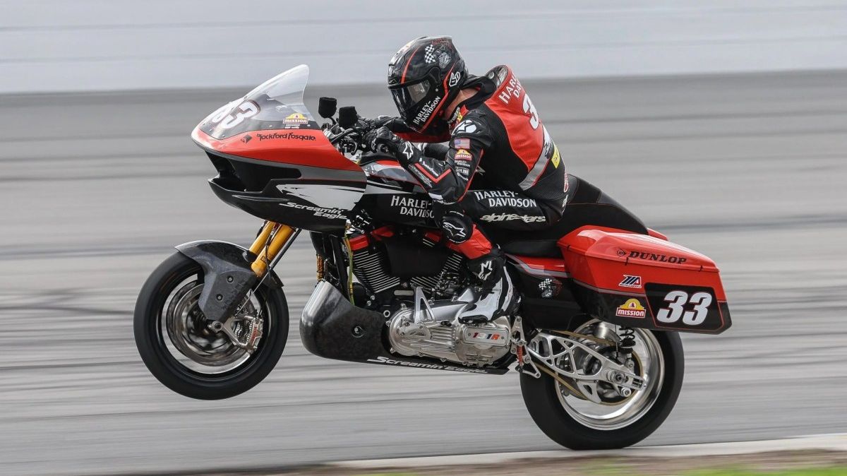 MODEST STARS MUSIC STUDIO - Отель Калифорния