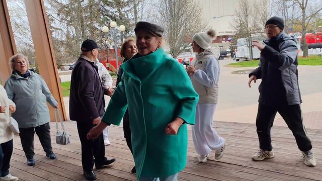 25 апреля.Ты красивая....