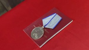 Артиллеристов наградили за подвиги на спецоперации