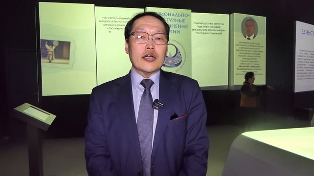 Мультимедийная выставка «Единством сильны» открылась ко Дню Республики в Якутске.