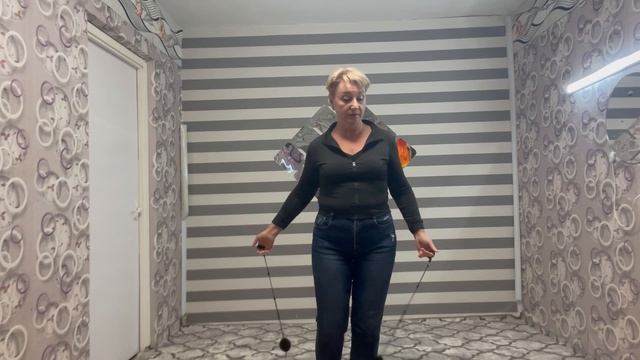 Пои с длинными шлейфами Волна