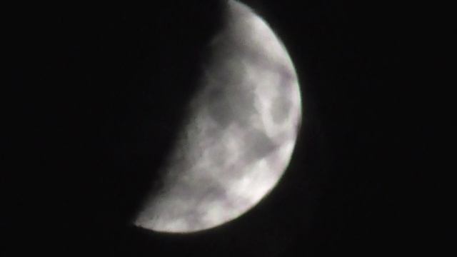 съёмка луны в 12 ночи